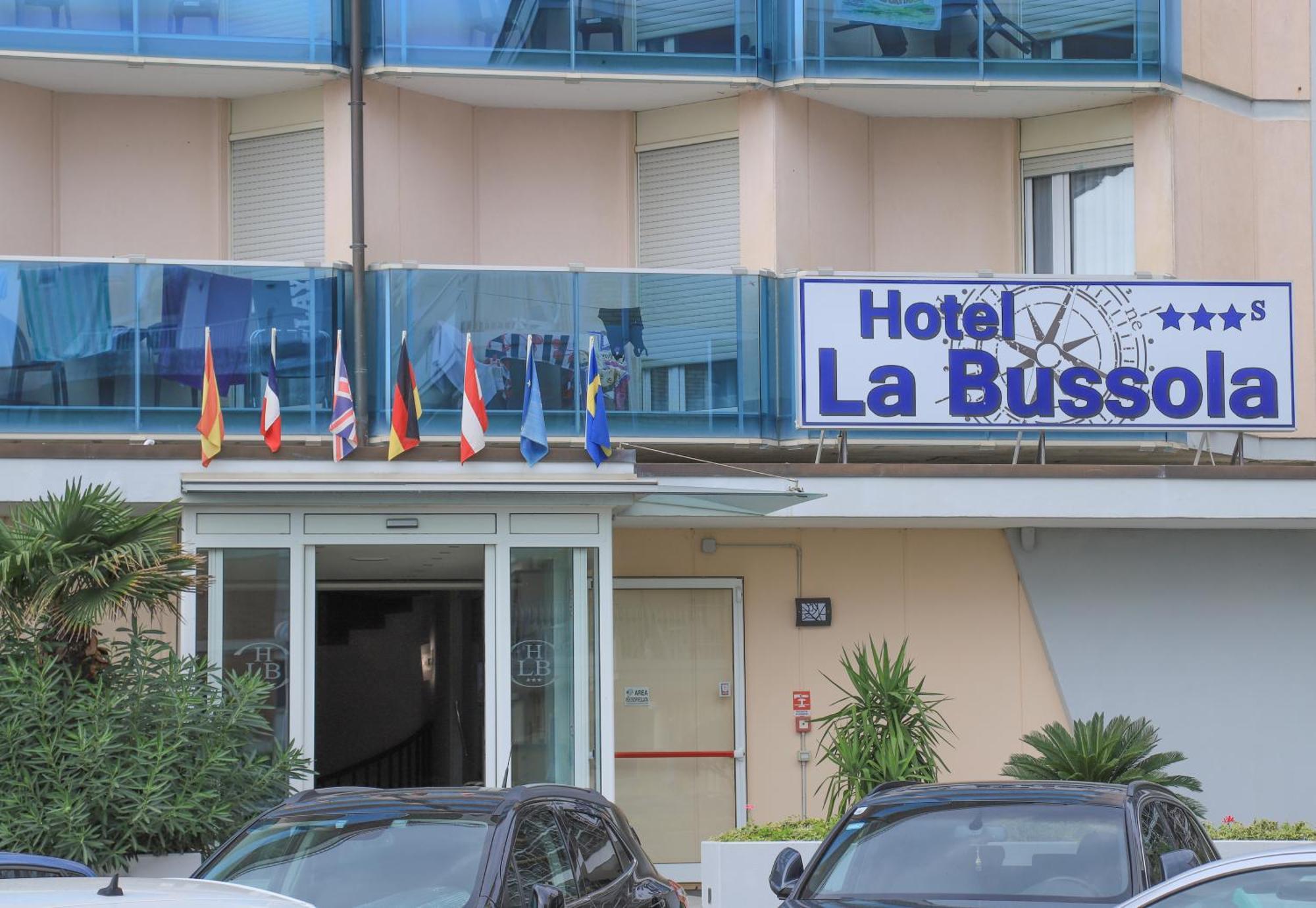 Hotel La Bussola Lido di Jesolo Eksteriør billede