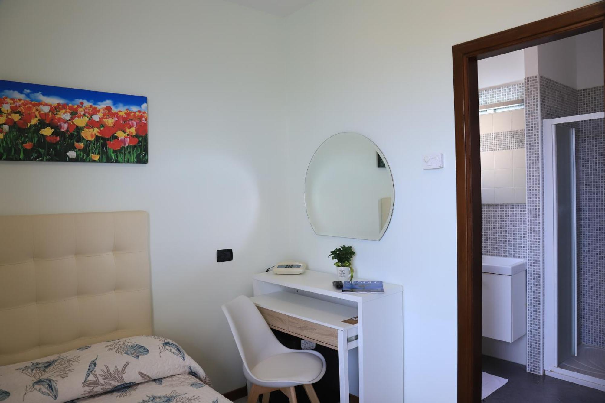 Hotel La Bussola Lido di Jesolo Eksteriør billede