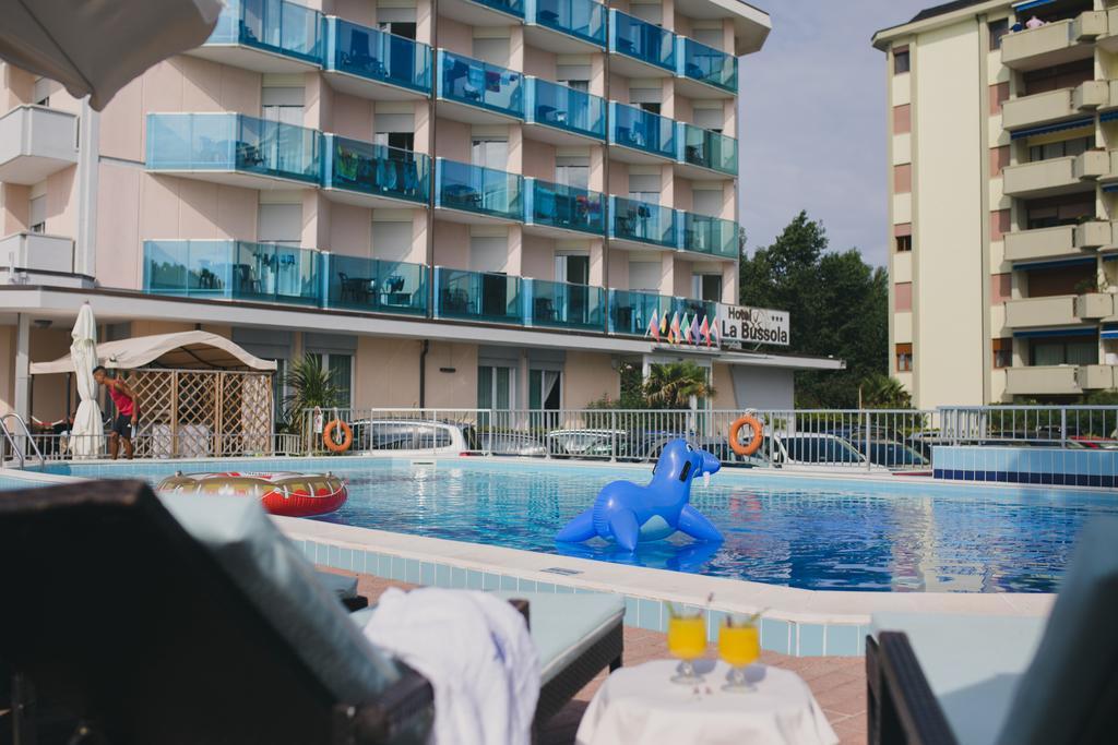 Hotel La Bussola Lido di Jesolo Eksteriør billede