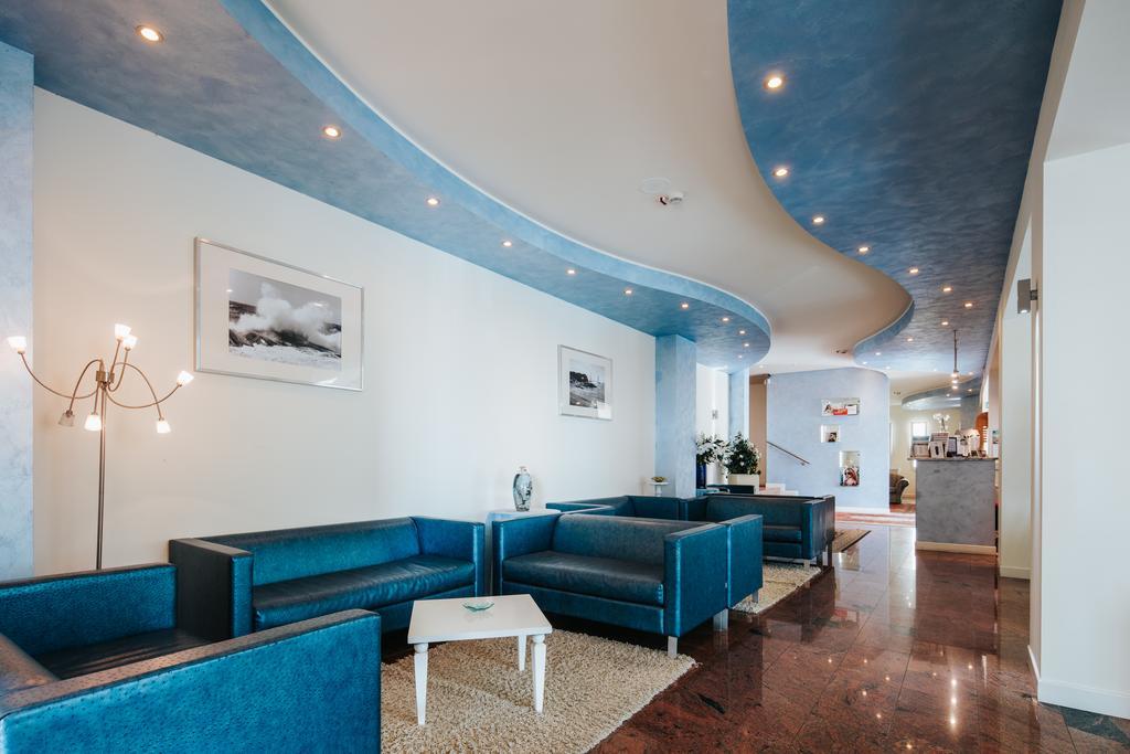 Hotel La Bussola Lido di Jesolo Eksteriør billede